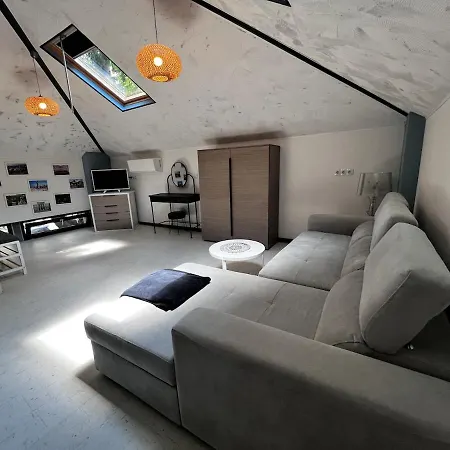 Σπίτι διακοπών Sea Loft - Entire 3 Level House, Center