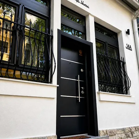 Prázdninový dům Sea Loft Varna - 3-Level House, Old Town, Beach Varna